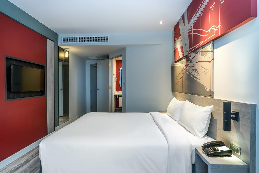 Отель Ibis Bangkok Impact Нонтхабури Экстерьер фото